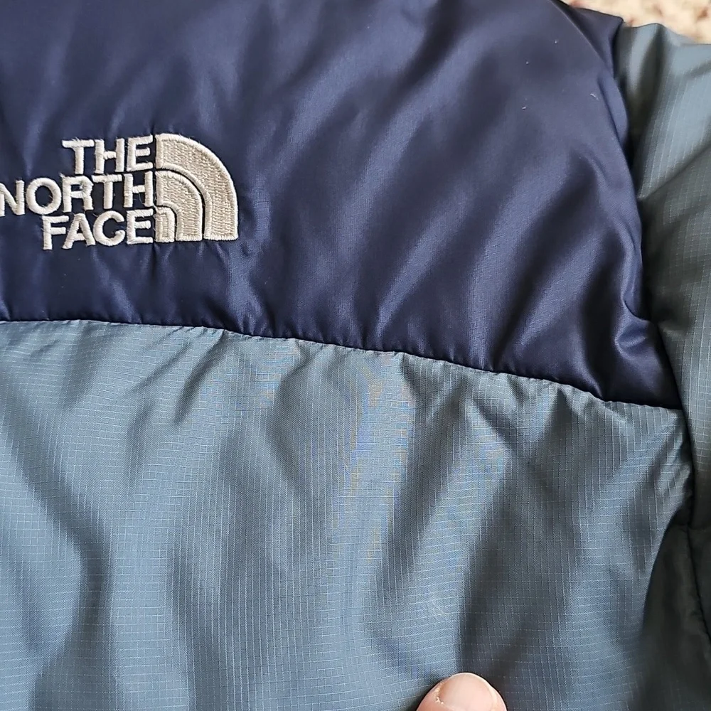 The North Face Men'sPuffer Jacket - Navy and Gray